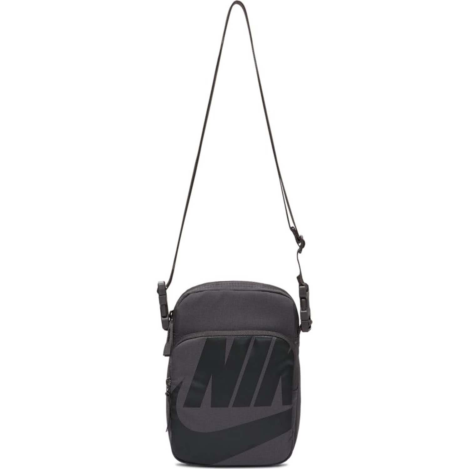 nike commuter 3 way overnight bag