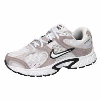 Nike Herren Sneaker V5 RNR Suede 2 IX0702