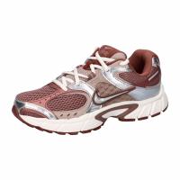 Nike Damen Sneaker V5 RNR HQ7901