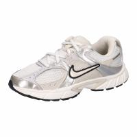 Nike Kinder Sneaker V5 RNR GS HQ6411