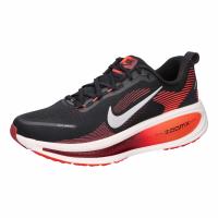 Nike Herren Laufschuhe VOMERO 18 HM6803