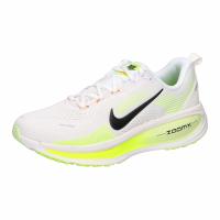 Nike Herren Laufschuhe VOMERO 18 HM6803