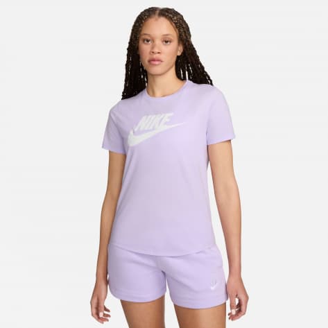 Nike Damen T-Shirt Sportswear Club Essentials DX7906 