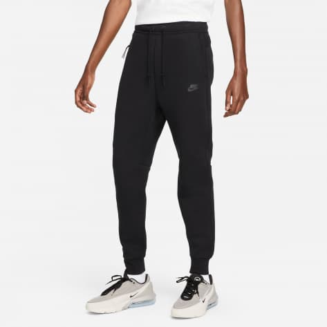 Nike Herren Trainingshose Sportswear Tech Fleece FB8002 