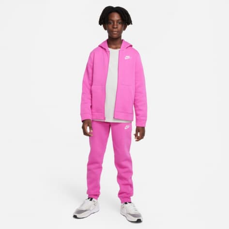 nike tracksuit suit
