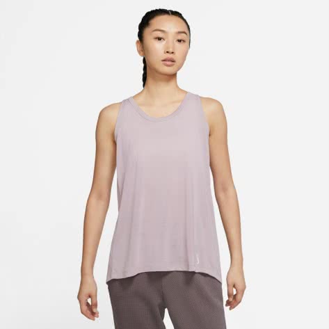 Nike Damen Tanktop Yoga Dri-FIT NVLTY Tank DD5594-501 M Plum Fog/Venice | M