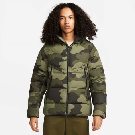 Nike Herren Winterjacke Therma-FIT Windrunner Camo Jacket DQ4935 