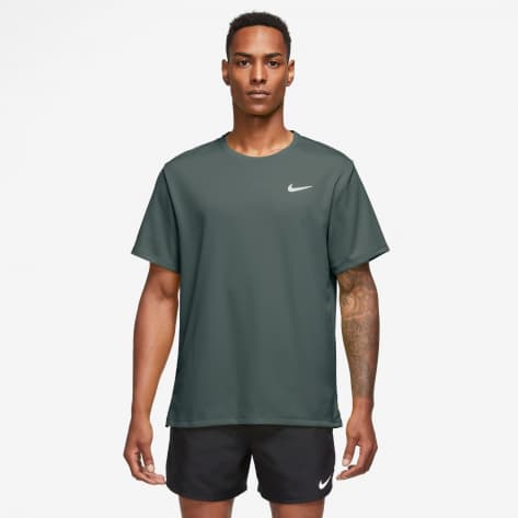 Nike Herren Laufshirt Dri-FIT Run Division Miler DV9315  
