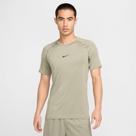Nike Herren Trainingsshirt Pro Dri-FIT Slim Shirt FB7929 