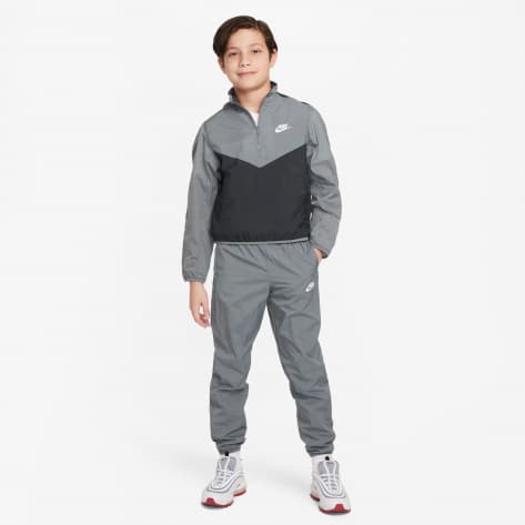 Nike Kinder Trainingsanzug Sportswear Tracksuit FD3058-084 147-158 Smoke Grey/Anthracite/Wht | 147-158