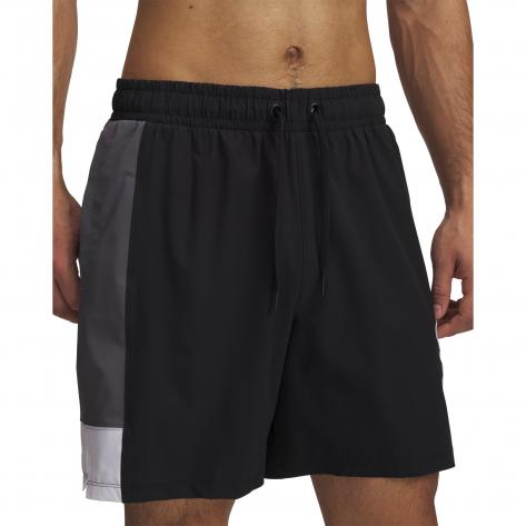 Under Armour Herren Short UA Zone 7  Woven Short 1390116 