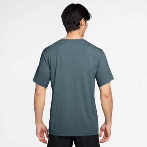Nike Herren T-Shirt Dri-Fit UV Hyverse DV9839 