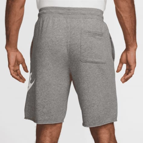 Nike Herren Short Nike Club Alumni FT Short FQ4950-063 M Dk Grey Heather/Lt Smoke Grey | M