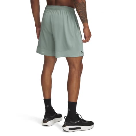 Under Armour Herren Short Tech Vent 7in Short 1388645-348 L Silica Green | L