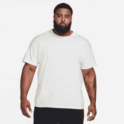 Nike Herren T-Shirt NSW Premium Essent DO7392 