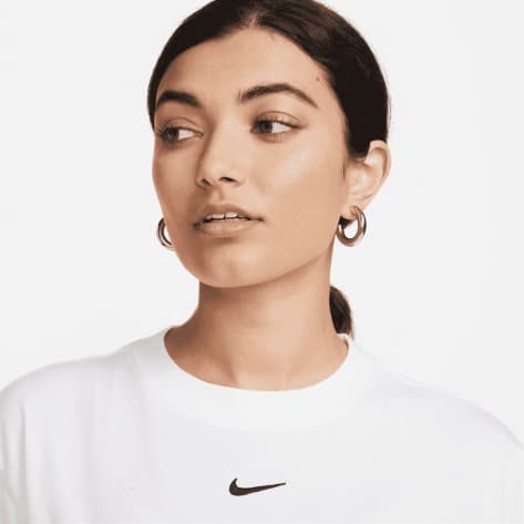 Nike Damen T-Shirt Sportswear Essential FD4149-100 S White/Black | S