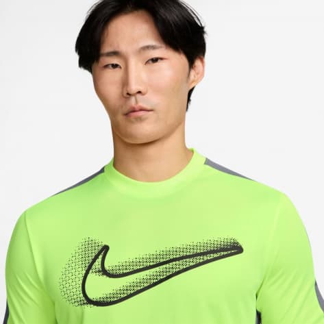 Nike Herren T-Shirt Academy23 Men s Dri-FIT S FZ0408 