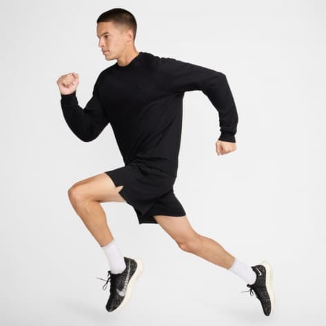 Nike Herren Short Primary Men s 7  Dri-FIT FZ0961 