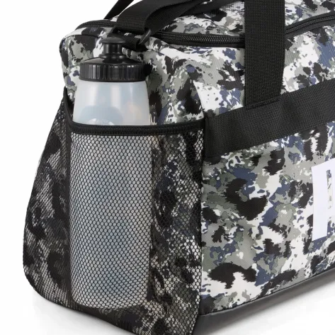 Puma Unisex Sporttasche CHALLENGER AOP Small Sports Bag 091144-01 PUMA Black-Camouflage AOP | One size