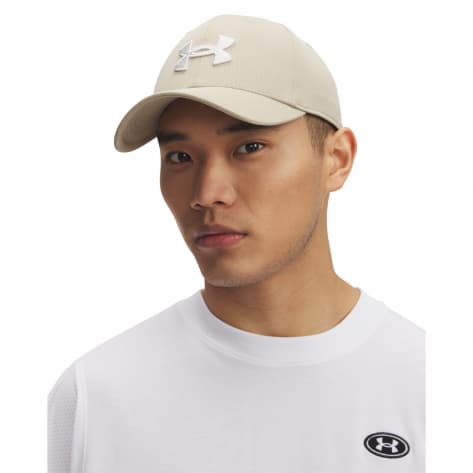 Under Armour Herren Kappe Blitzing Cap 1376700 