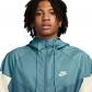 Nike Herren Regenjacke Heritage Essentials Windrunner DA0001 