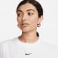 Nike Damen T-Shirt Sportswear Essential FD4149-100 S White/Black | S