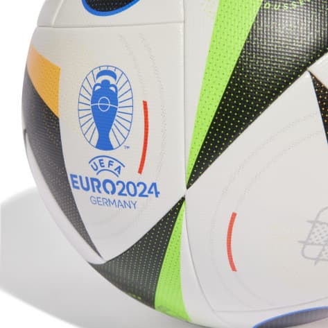 adidas Fussball EURO 24 COM Fussballliebe 