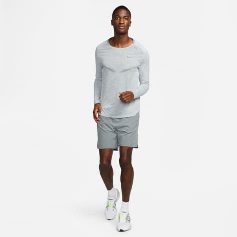 Nike Herren Laufshort Dri-Fit Challenger 7  2-in-1 DV9357 