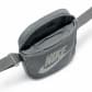 Nike Umhängetasche Heritage Small Items Bag BA5871-084 Smoke Grey/Summit White | One size