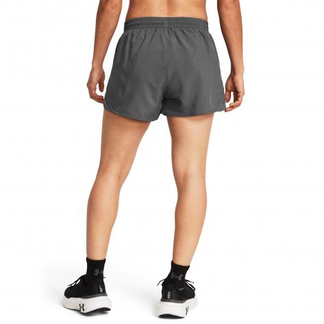 Under Armour Damen Short Fly By 3   1382438 