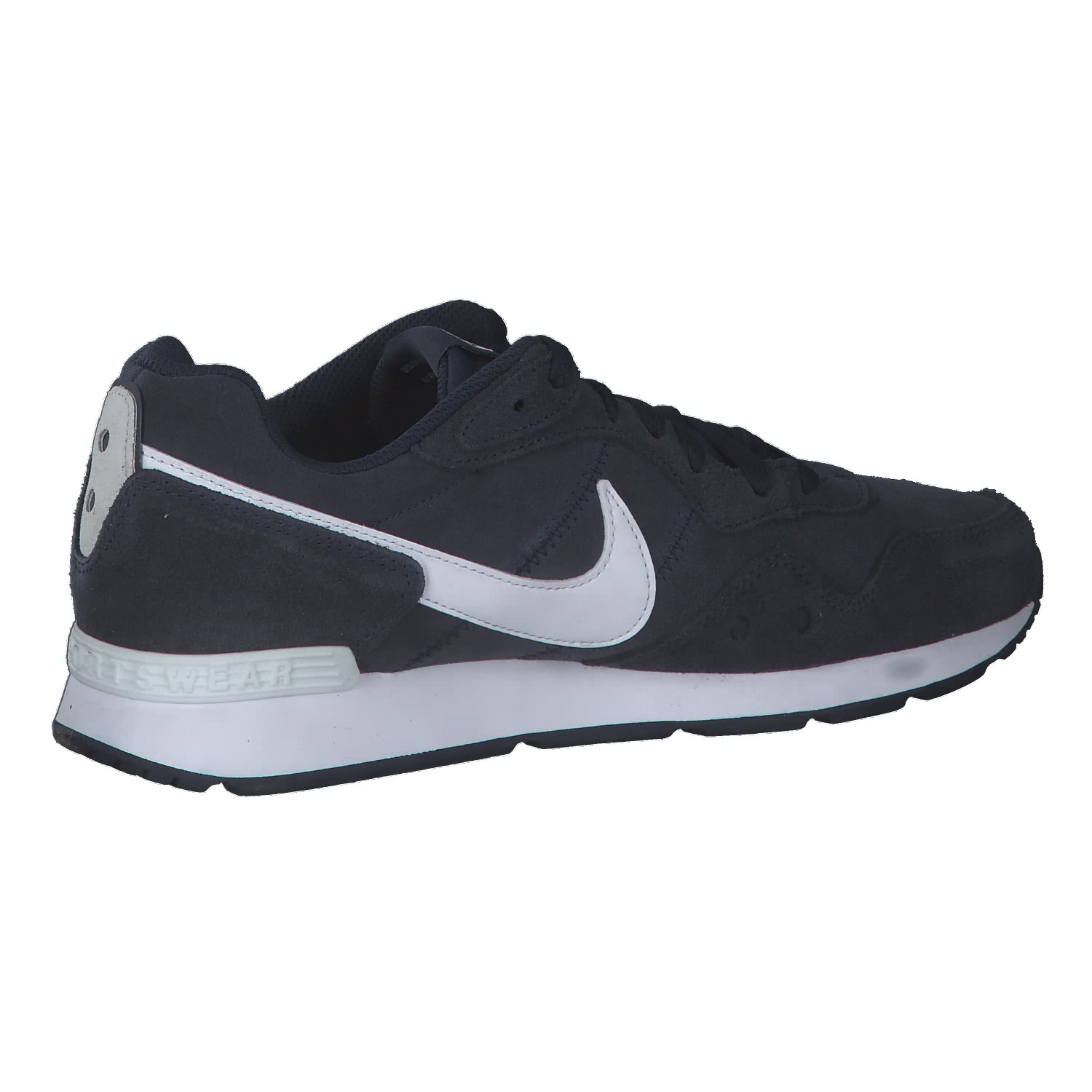 nike venture suede runner