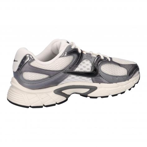 Nike Herren Sneaker V5 RNR HJ5228 