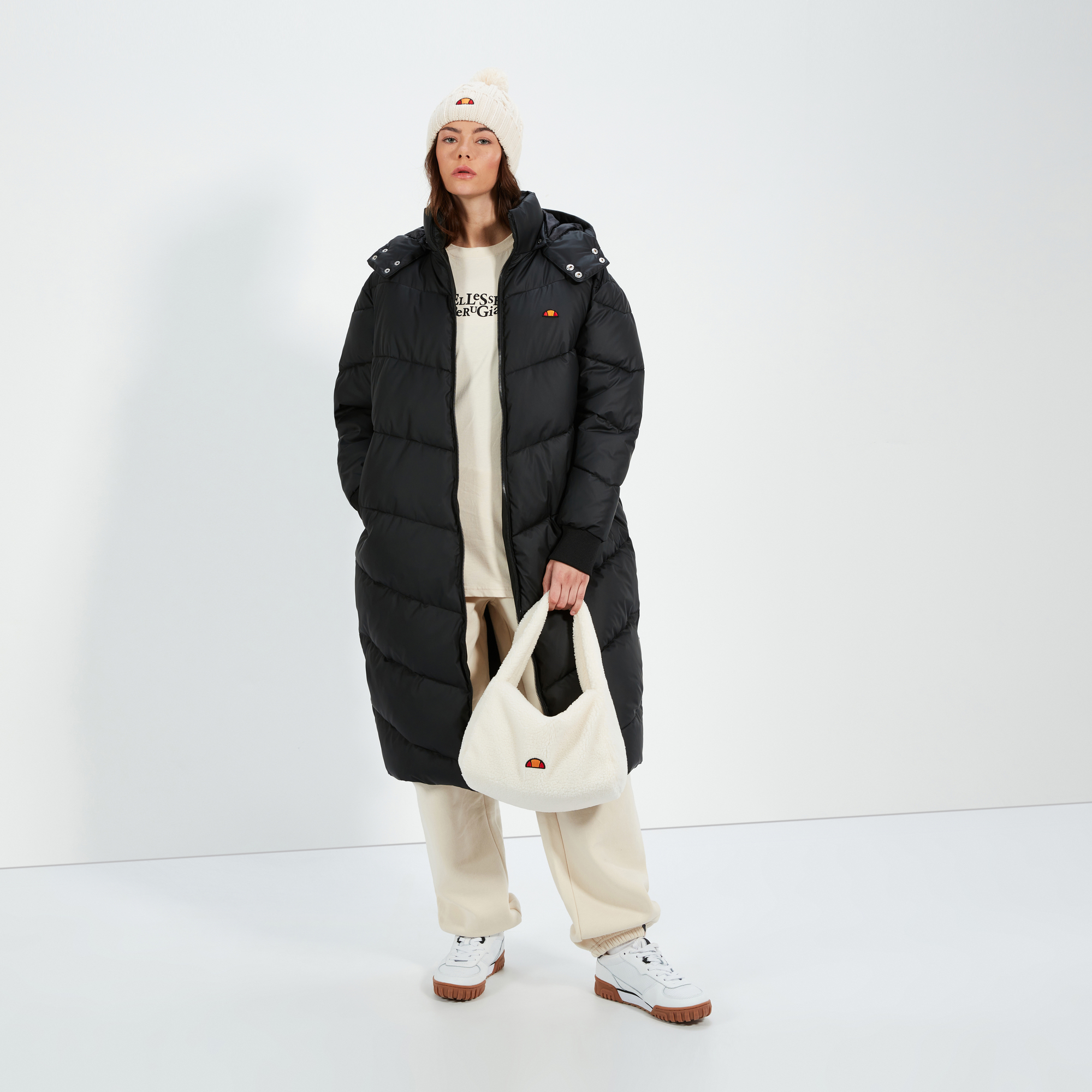 СТЕГАНАЯ КУРТКА ellesse Damen Jacke CORTESE SGT19177 16090₽